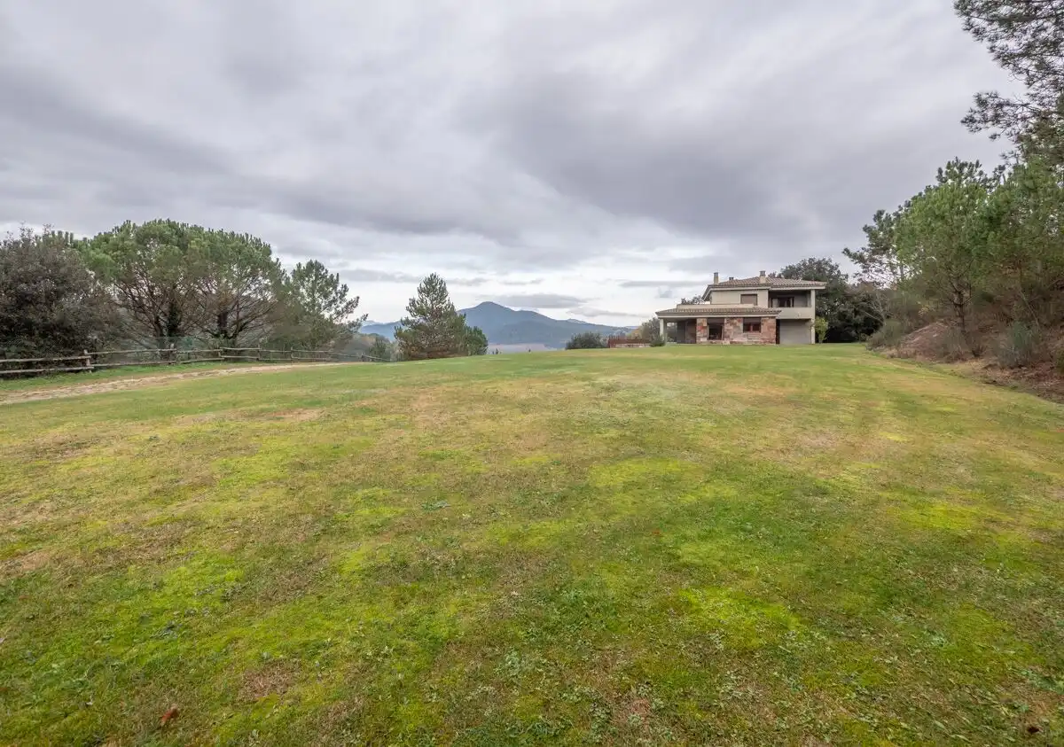 Houses for sale in Bescanó  with Terrace and Storage room
