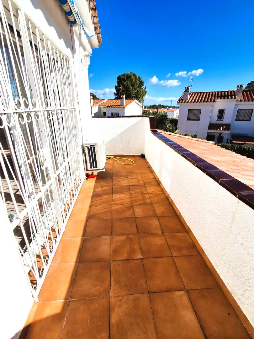 Terrasse von Haus oder Chalet zum Verkauf in Mont-roig del Camp mit Klimaanlage, Heizung und Privatgarten