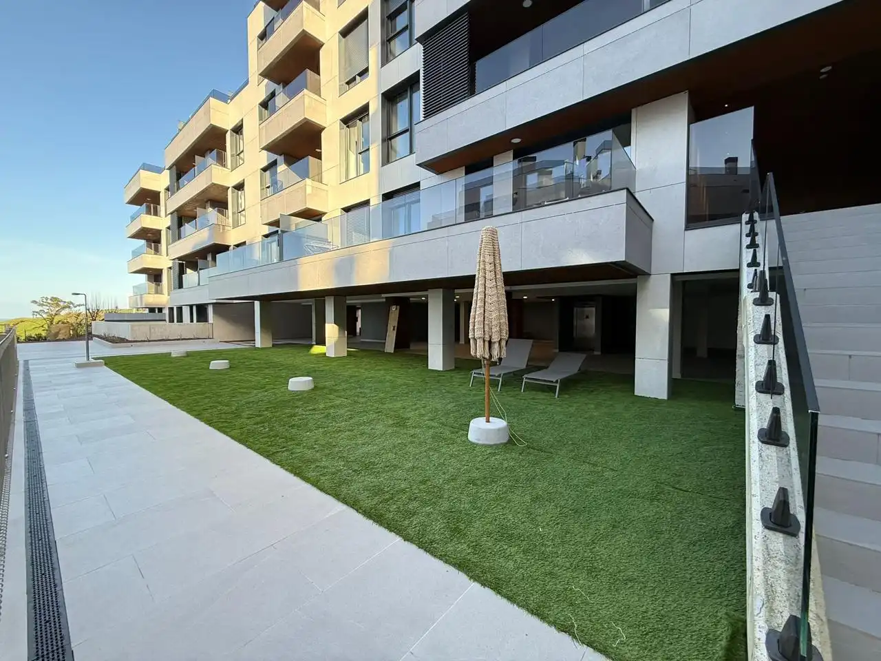 Terrassa de Planta baixa en venda en Castro-Urdiales amb Terrassa, Traster i Piscina comunitària