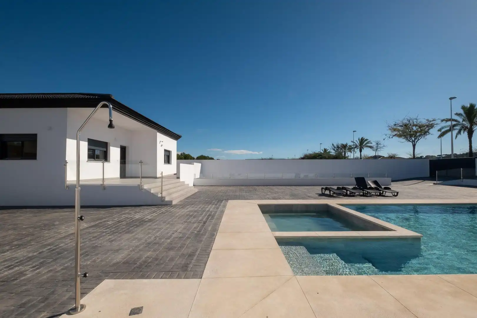 Swimming pool of Houses for sale in Ayamonte  with Air Conditioner, Private garden and Storage room
