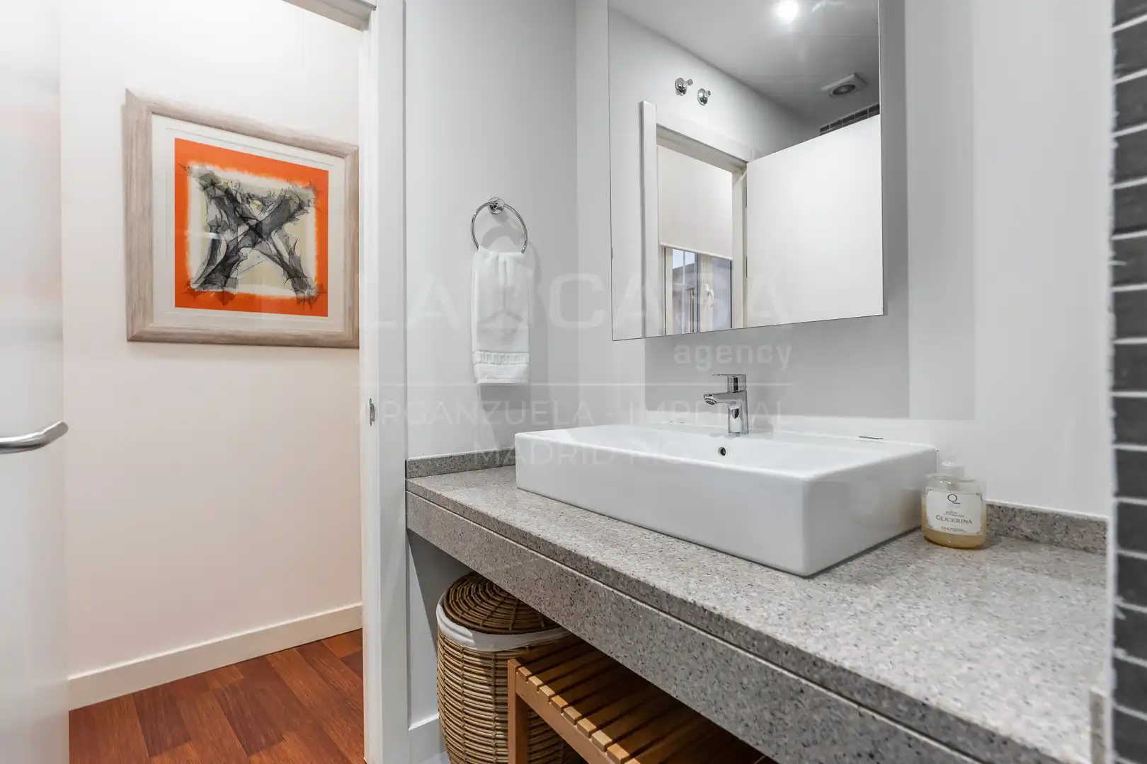 Baño de Planta baja en venta en Madrid con Calefacción