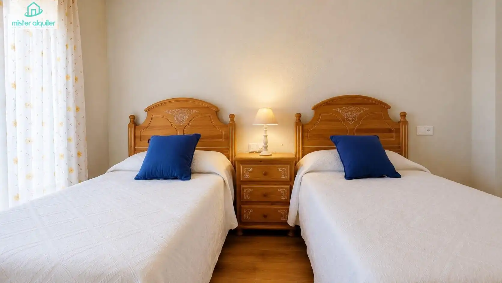 Schlafzimmer von Wohnungen zur Miete in El Campello mit Klimaanlage, Heizung und Terrasse