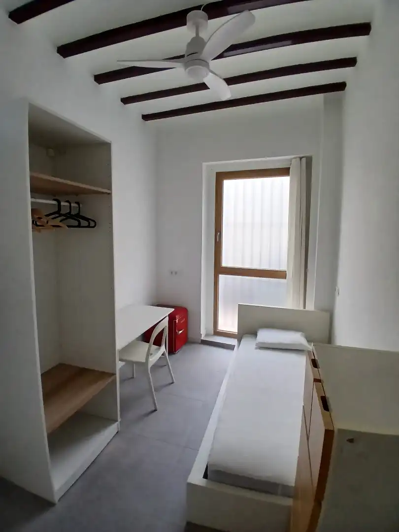 Schlafzimmer von Wohnung zur untervermieten in Centro