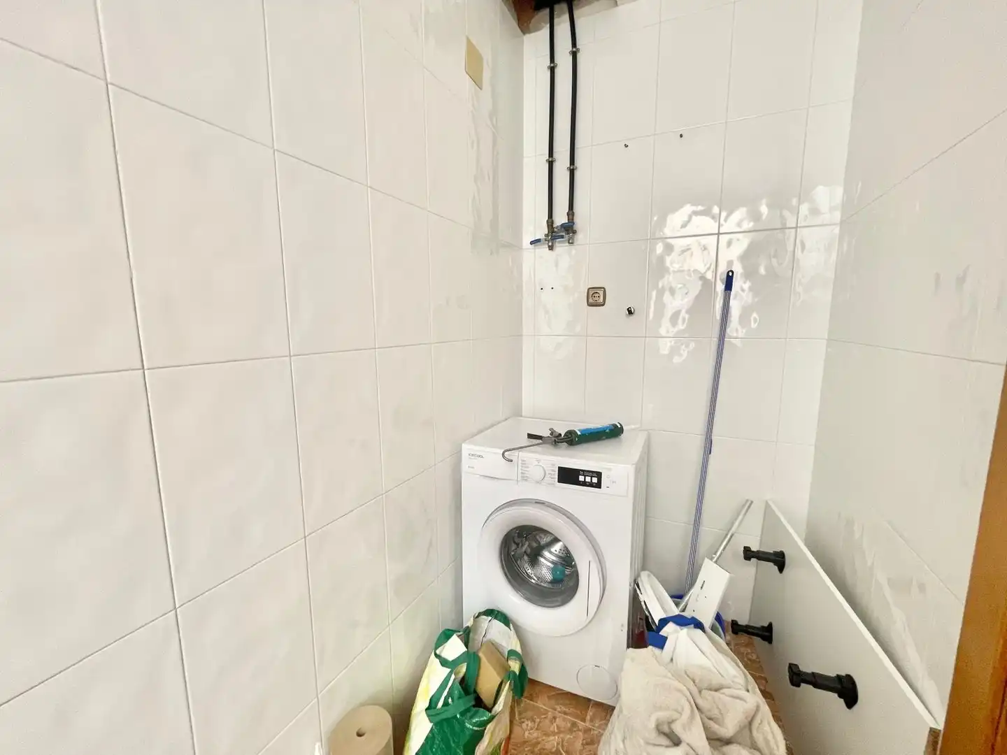 Bany de Apartament de lloguer en Albatera amb Traster, Moblat i Rentadora