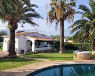 Vista exterior de Finca rústica en venda en Sant Lluís