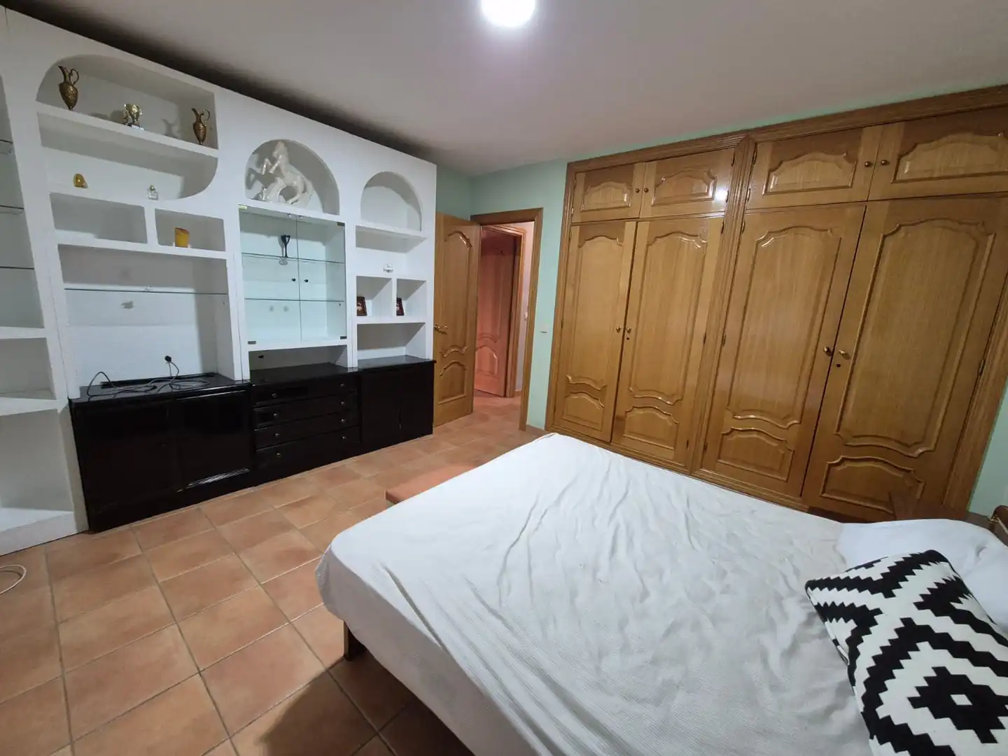 Schlafzimmer von Haus oder Chalet zum Verkauf in Nuevo Baztán mit Klimaanlage, Heizung und Privatgarten