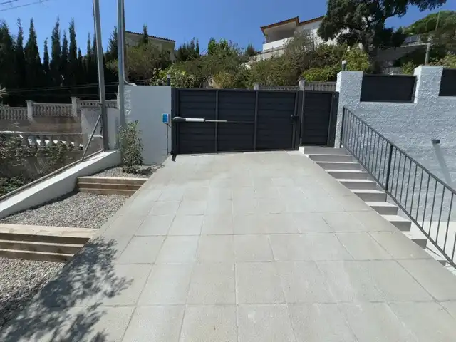 Terrace of Houses for sale in Sant Cebrià de Vallalta  with Air Conditioner, Heating and Private garden