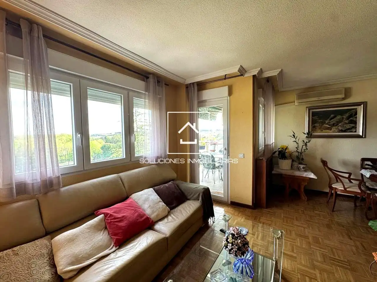 Living room of Flat for sale in Rivas-Vaciamadrid