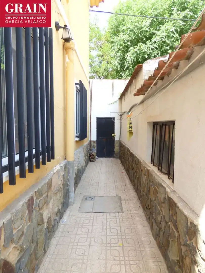Vista exterior de Casa o chalet en venta en Albacete con Calefacción, Jardín privado y Terraza