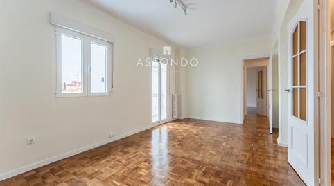 Foto 2 de Piso de alquiler en Nieremberg, Ciudad Jardín,  Madrid Capital