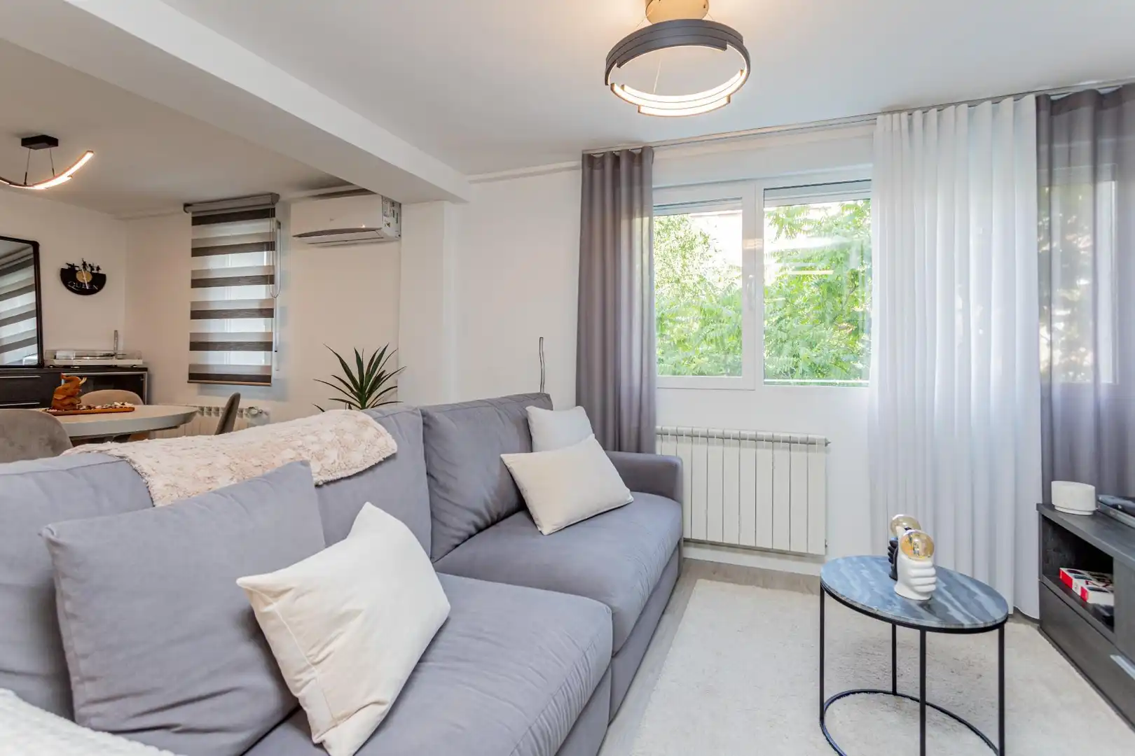 Sala d'estar de Dúplex en venda en Madrid amb Aire condicionat i Calefacció