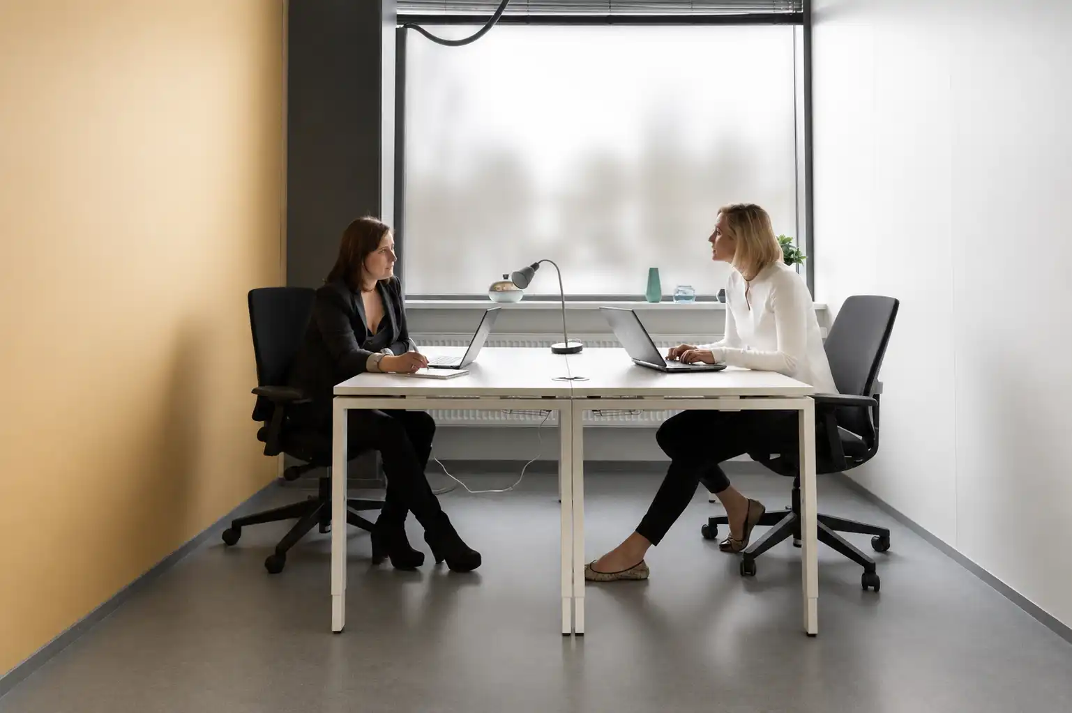 Office for rent in Santander  with Air Conditioner, Heating and Furnished