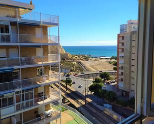 Vista exterior de Pis en venda en Alicante / Alacant amb Terrassa