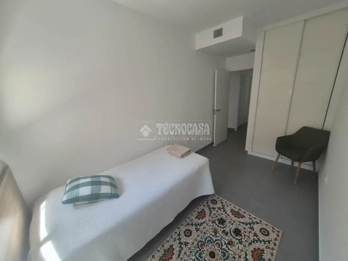 Bedroom of Flat for sale in Málaga  with Storage room and Furnished