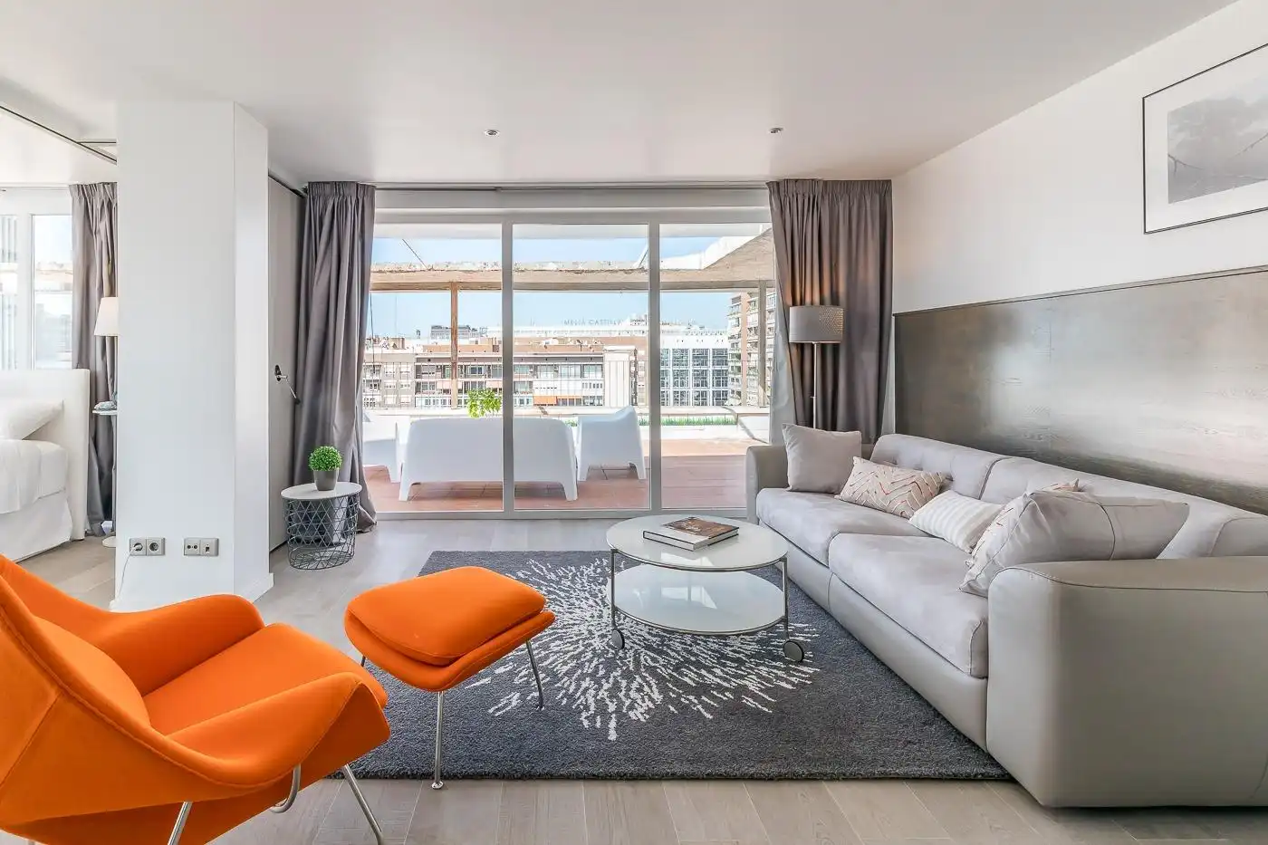 Sala de estar de Piso de alquiler en Madrid con Aire acondicionado, Calefacción y Terraza