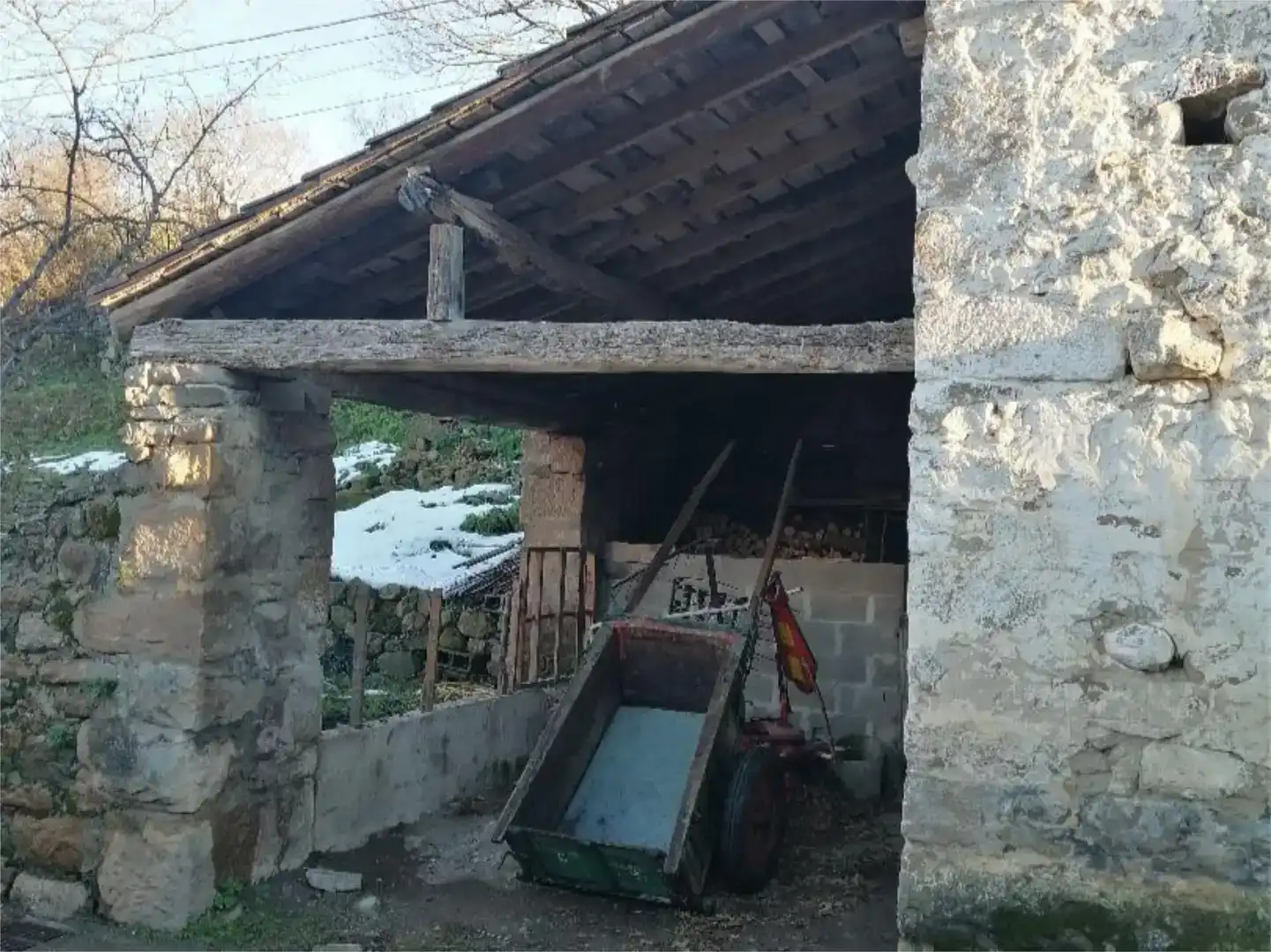 Vista exterior de Casa o chalet en venta en Bárcena de Pie de Concha con Balcón