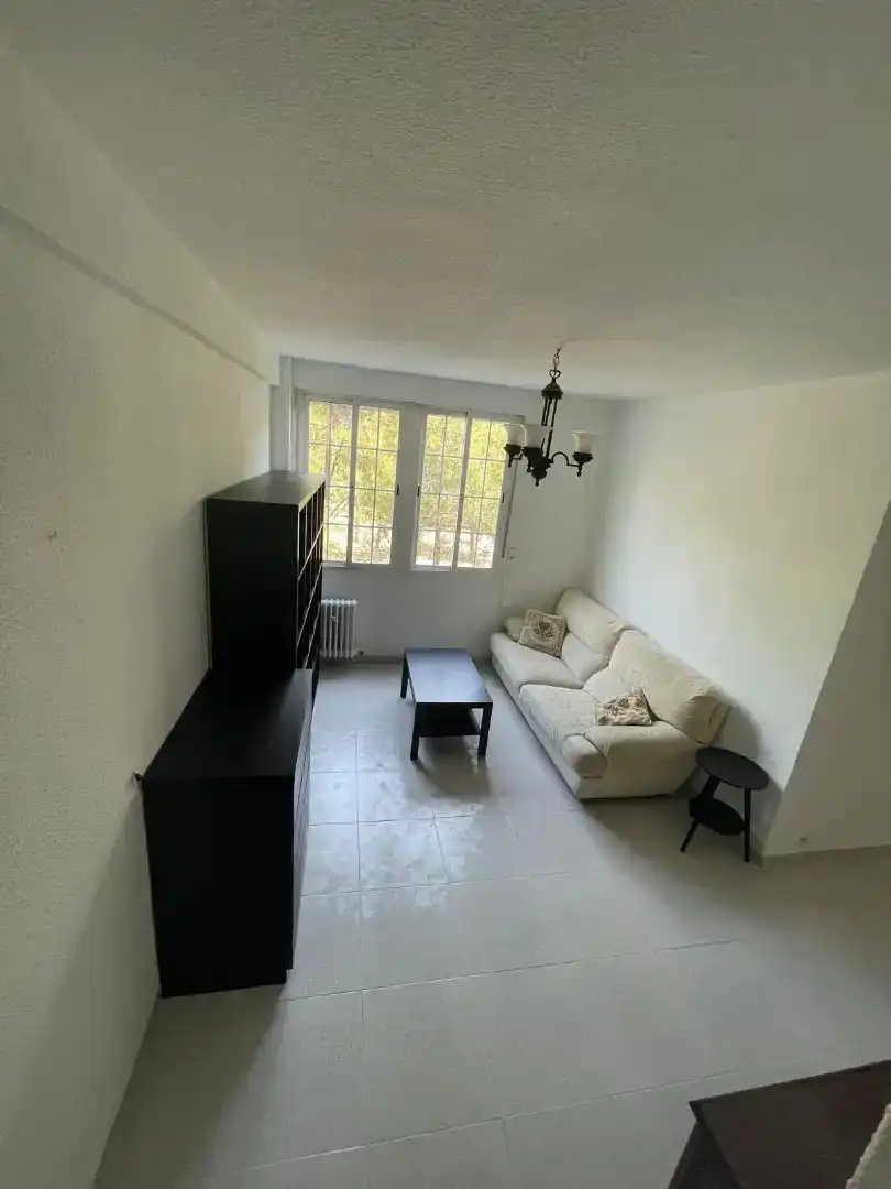 Wohnzimmer von Wohnung zur Miete in  Madrid Capital mit Klimaanlage