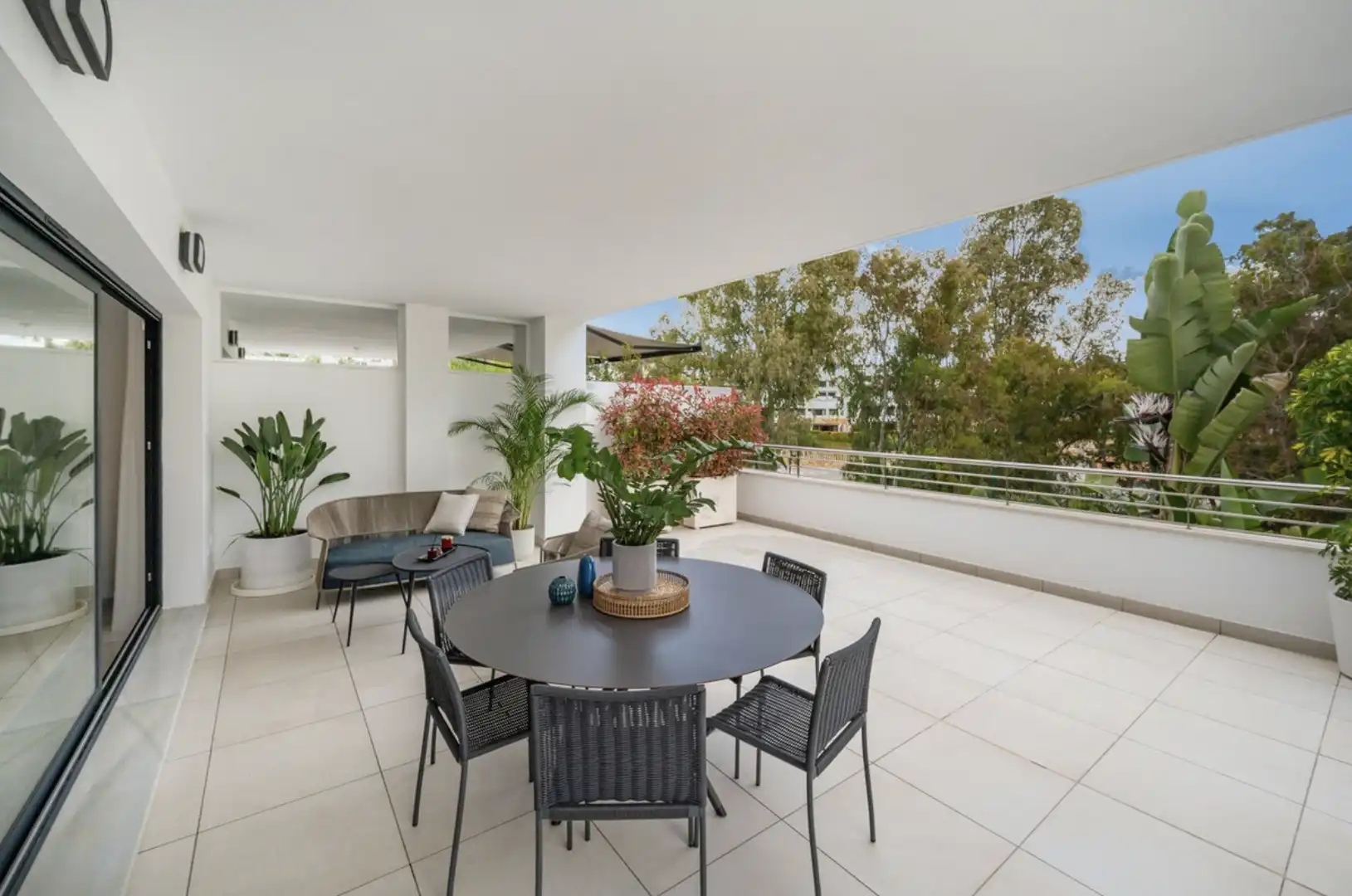 Terraza de Apartamento de alquiler en Marbella con Aire acondicionado, Terraza y Amueblado