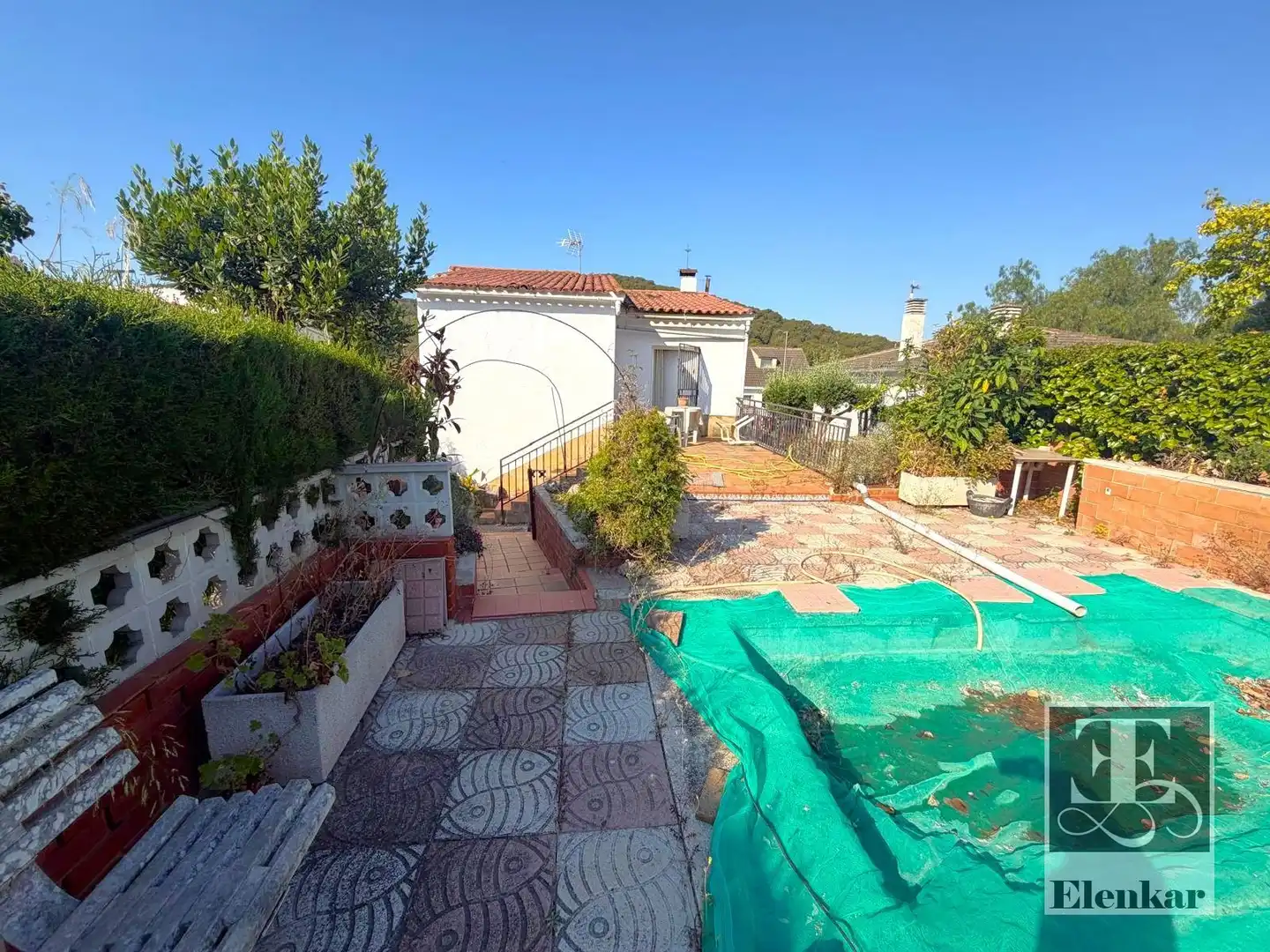 Vista exterior de Casa o xalet en venda en Calafell amb Calefacció, Jardí privat i Terrassa