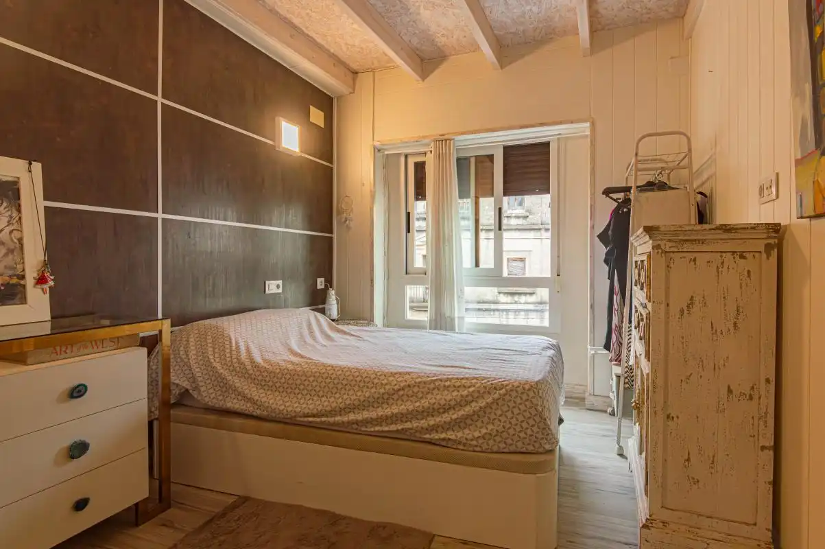 Schlafzimmer von Haus oder Chalet zum Verkauf in Oliva mit Klimaanlage, Heizung und Privatgarten
