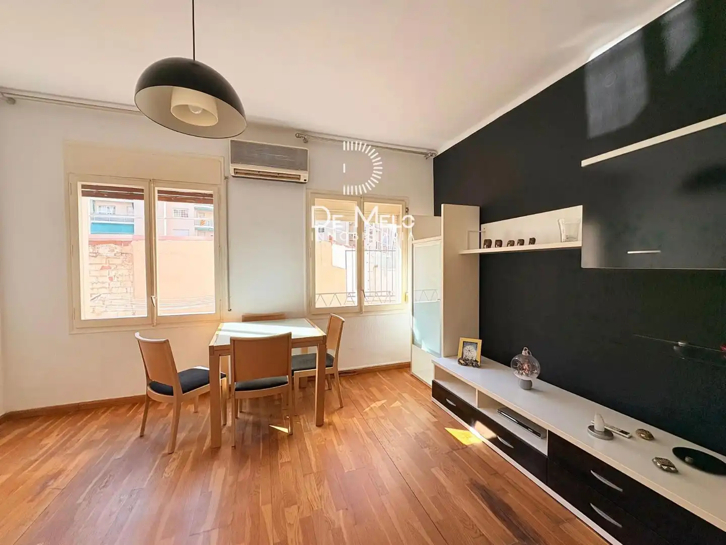 Sala de estar de Piso en venta en Barcelona con Aire acondicionado, Calefacción y Parquet