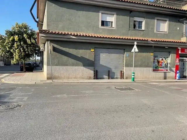 Gewerbefläche zum Verkauf in Ambroz, imagen 2