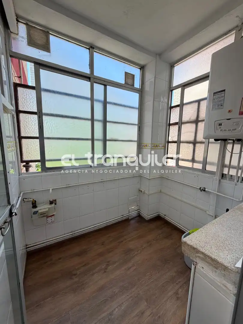 Piso de alquiler en San Martín de la Vega con Parquet, Terraza y Piscina