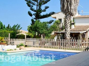Maison avec piscine à vendre à Partida LA BOMBA