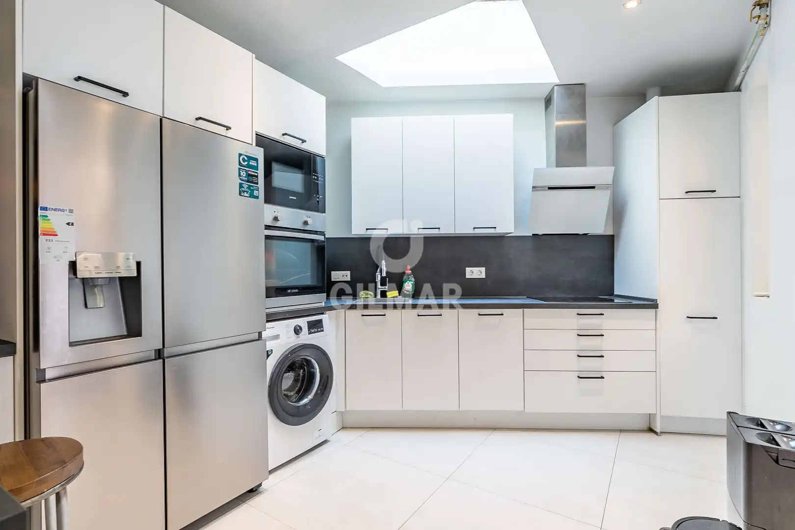 Cocina de Piso en venta en Madrid con Calefacción y Balcón