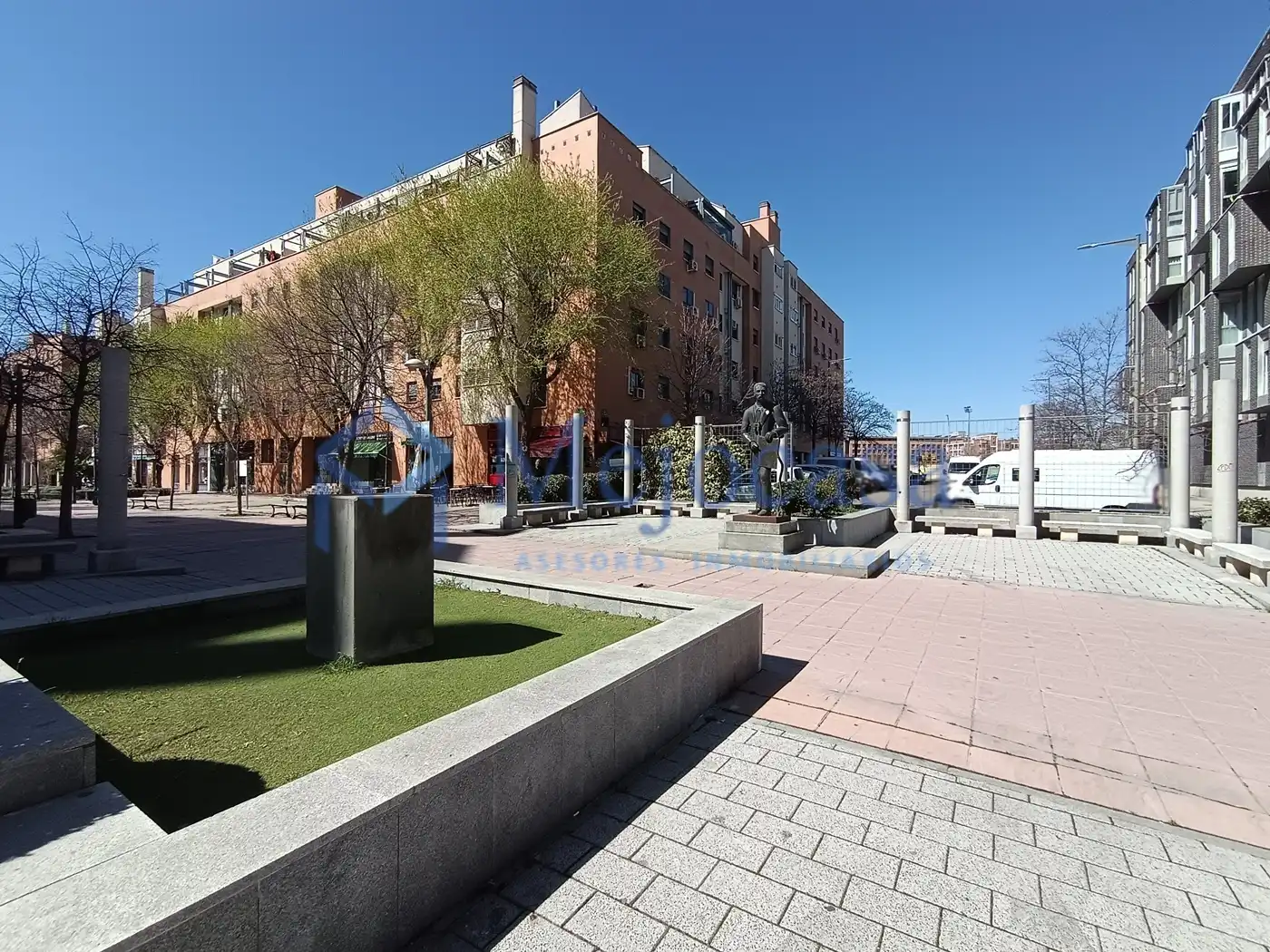 Vista exterior de Piso en venta en Coslada con Aire acondicionado, Calefacción y Trastero