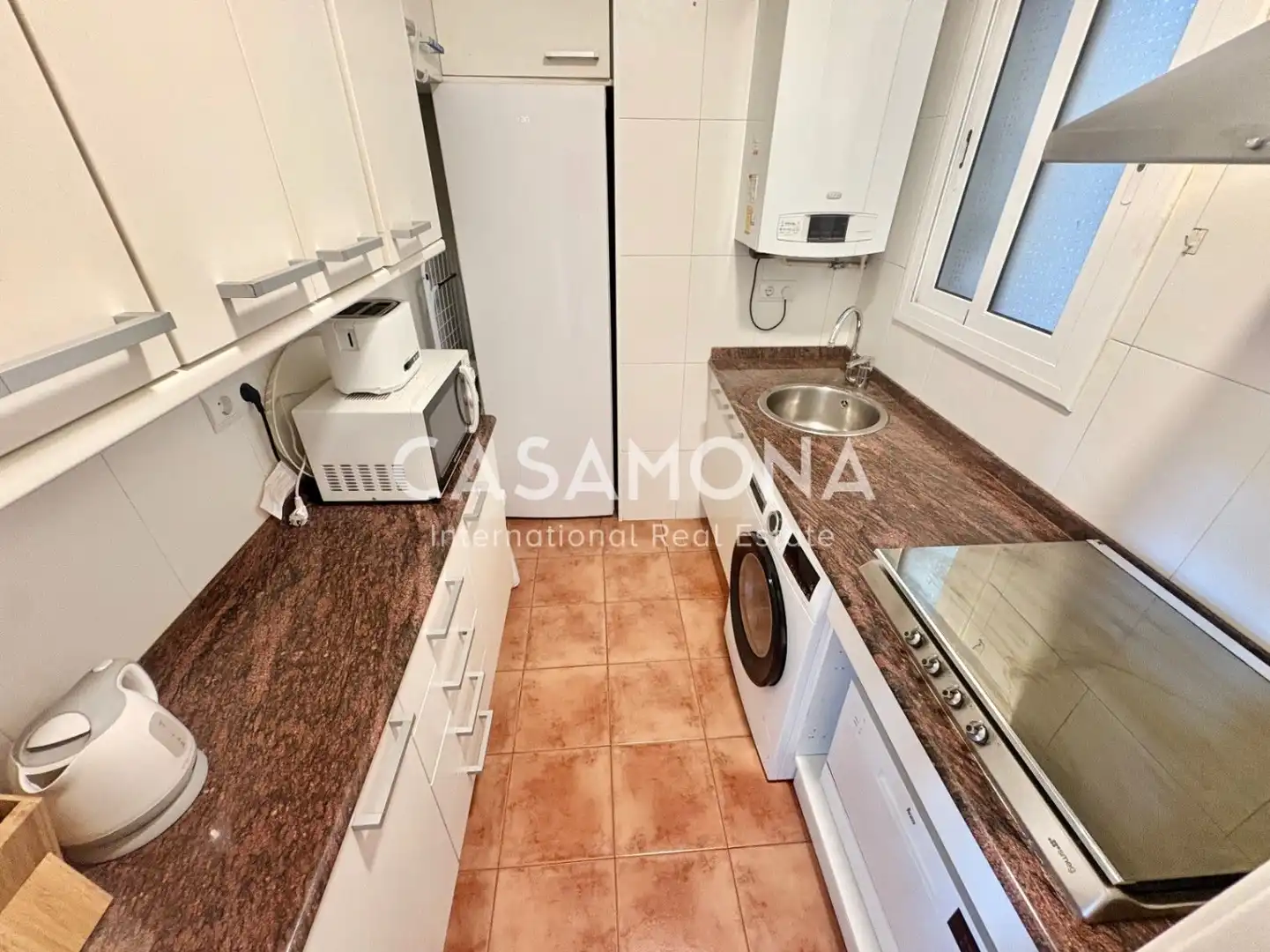 Cocina de Apartamento en venta en Barcelona con Aire acondicionado, Calefacción y Terraza