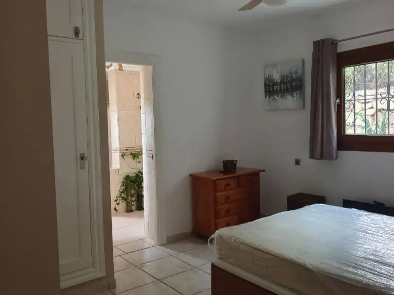 Houses for rent in Viñuela, Málaga