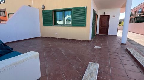 Foto 3 de Casa adosada de alquiler en Tarajalejo, Tuineje
