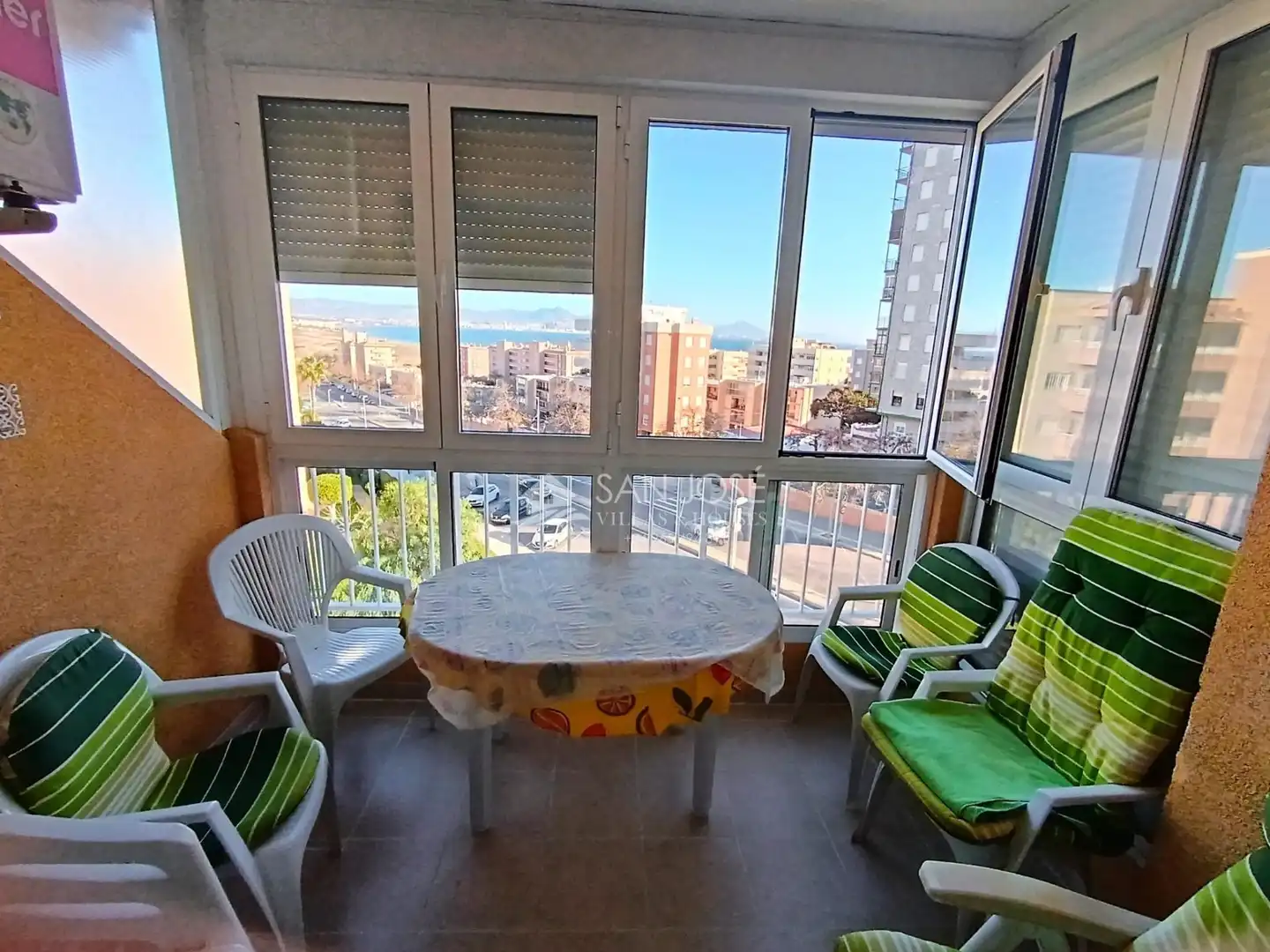 Apartamento de alquiler en Los Arenales del Sol