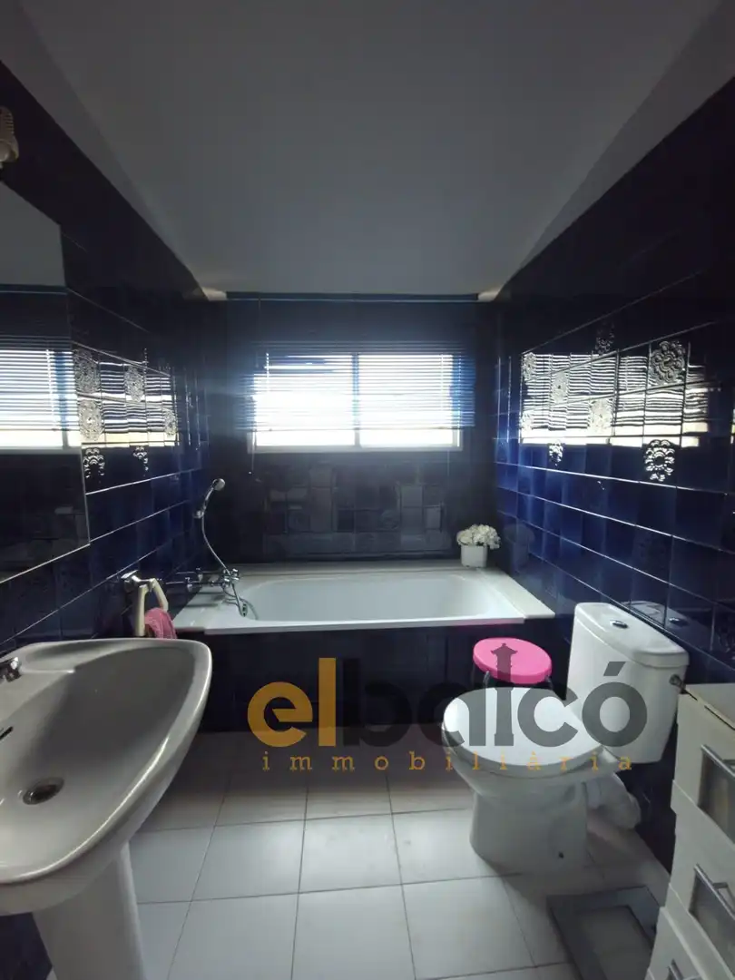 Bathroom of Country homes for sale in Valls  with Terrace, Swimming Pool and Furnished