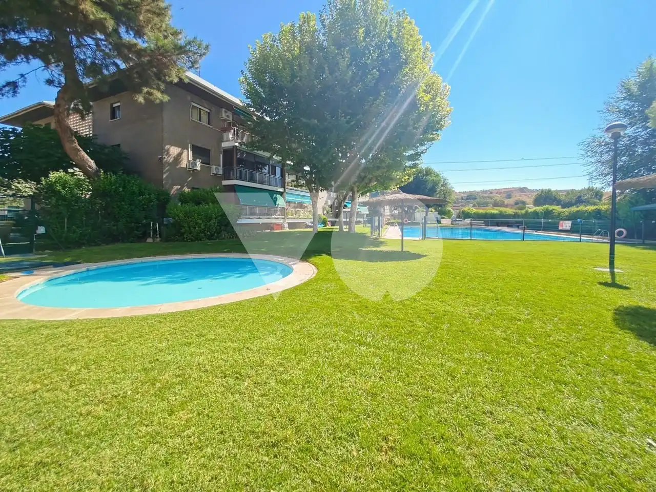 Piscina de Pis en venda en Paracuellos de Jarama amb Aire condicionat, Calefacció i Parquet