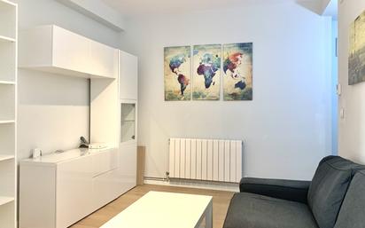 Sala d'estar de Pis de lloguer en  Madrid Capital amb Aire condicionat, Calefacció i Terrassa