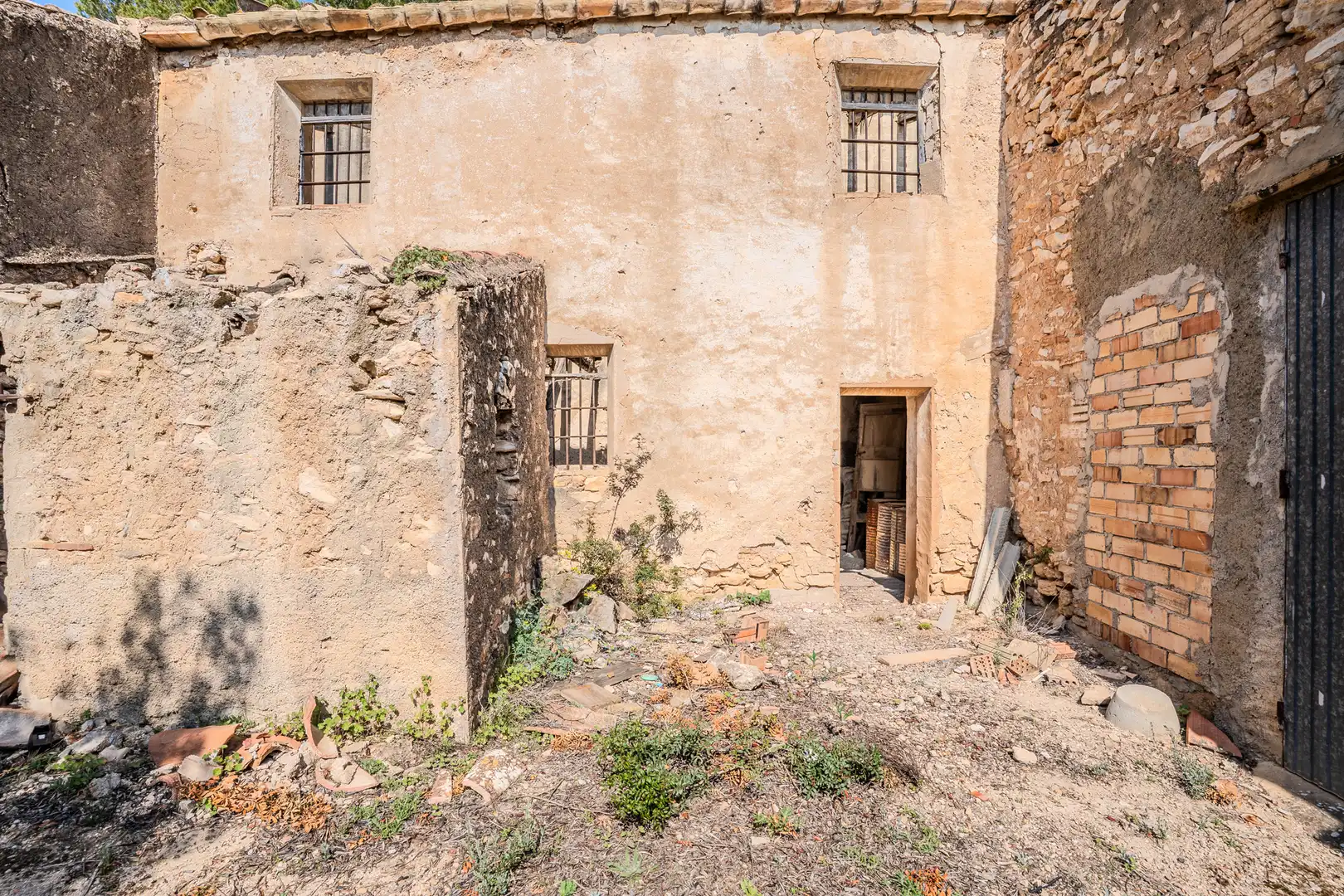 Exterior view of Land for sale in El Perelló