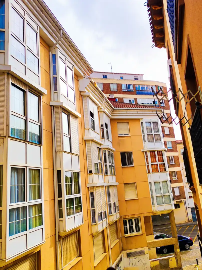 Piso de alquiler en Calle Valdeserías, Centro