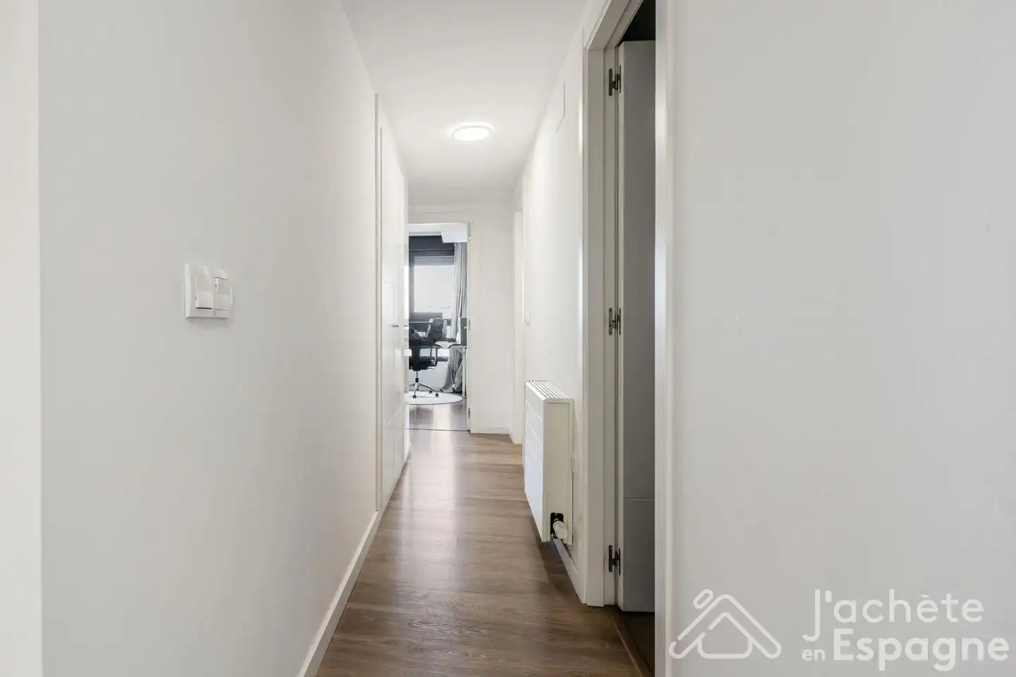 Flat for sale in Rocafort  with Air Conditioner and Terrace