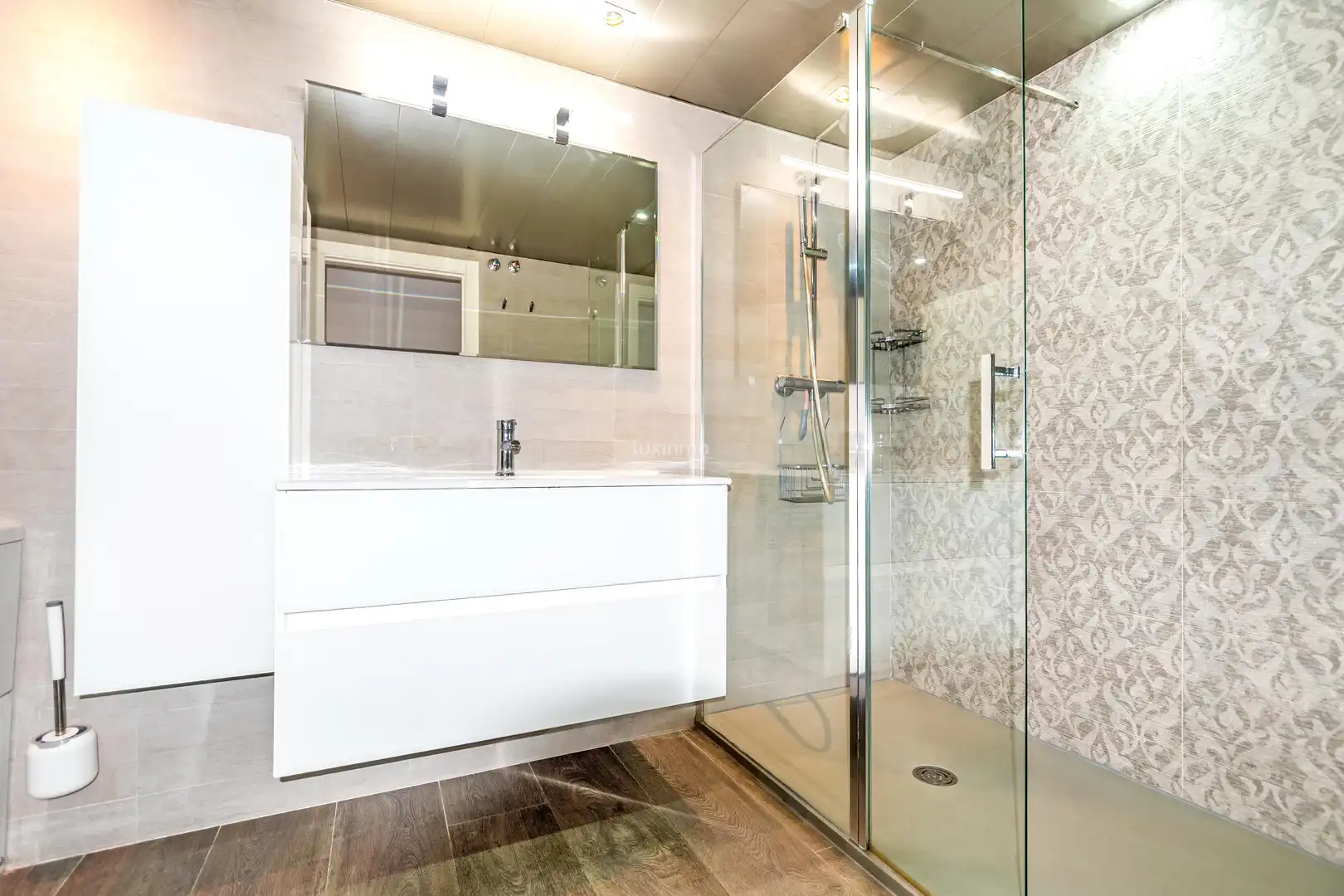 Baño de Piso en venta en Altea con Aire acondicionado, Calefacción y Jardín privado