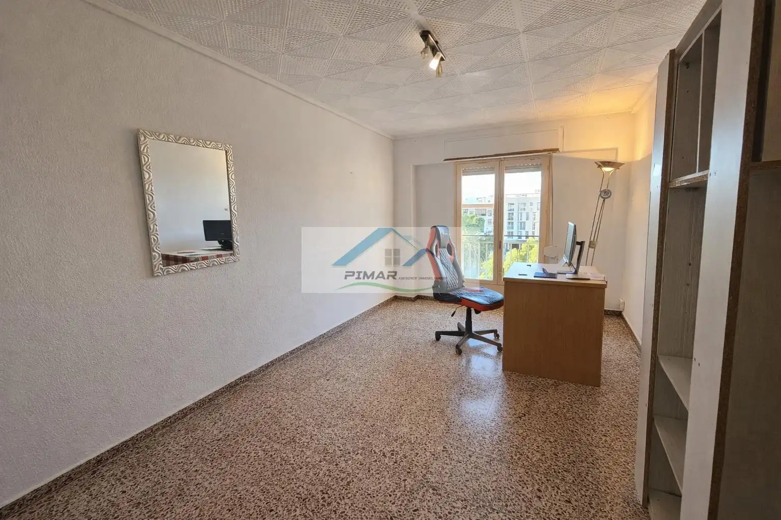 Piso en venta en Elche / Elx con Balcón