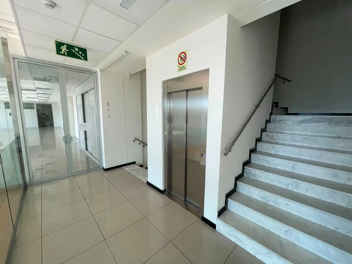 Oficina de lloguer en Paterna amb Aire condicionat