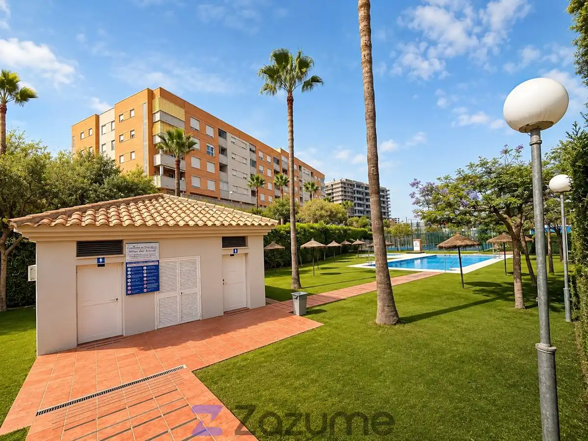 Piscina de Piso de alquiler en Málaga con Aire acondicionado, Calefacción y Terraza