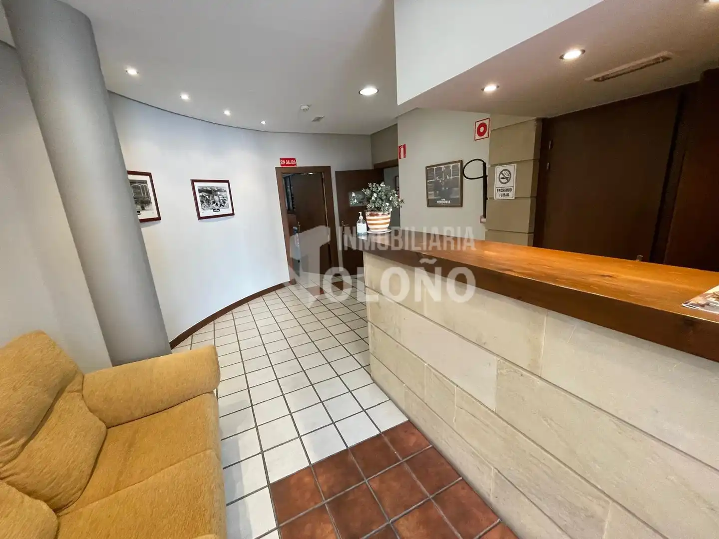Edificio en venta en Castañares de Rioja