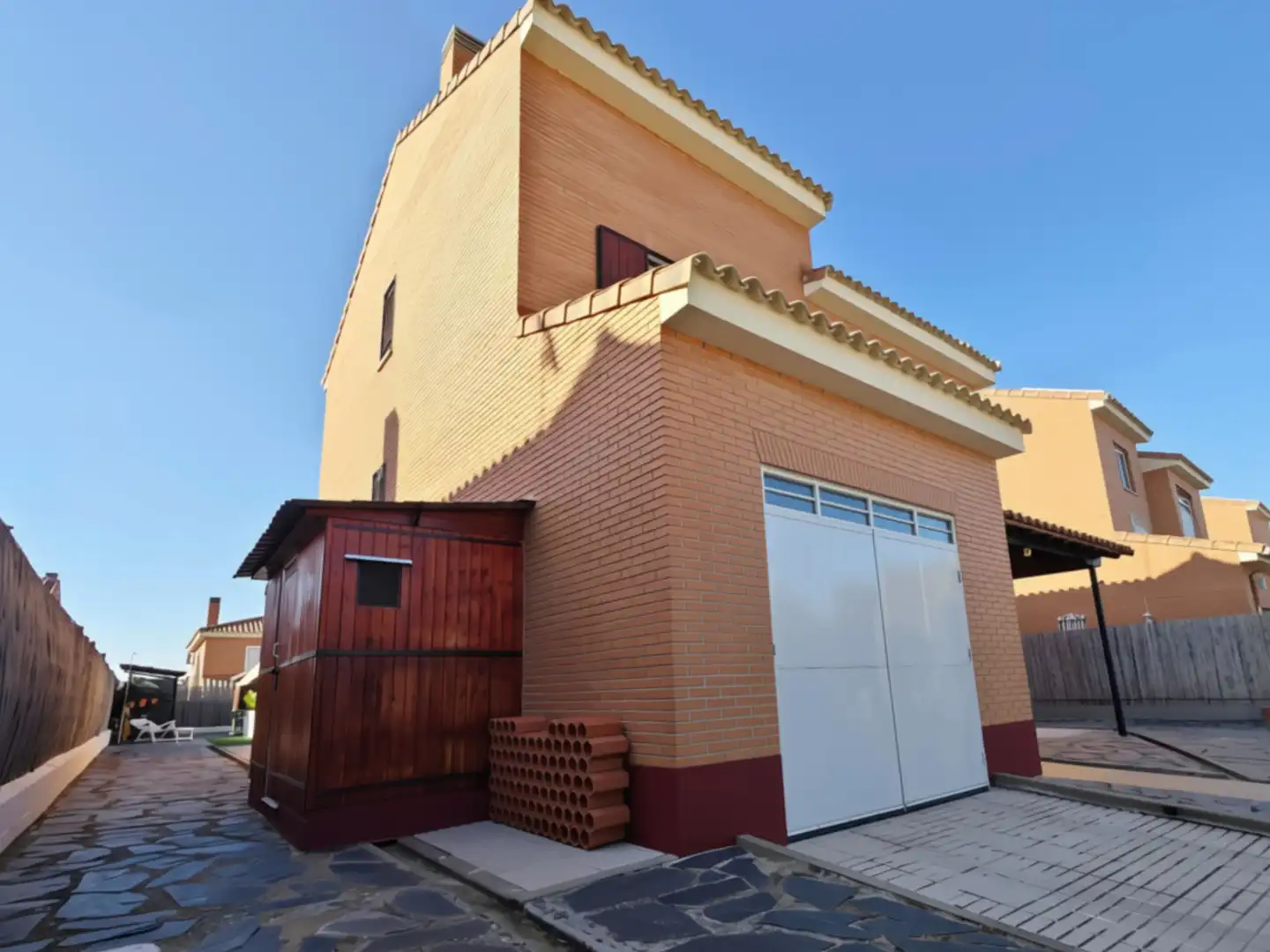 Detached house with pool for sale in Moraleja de Enmedio, imagen 3