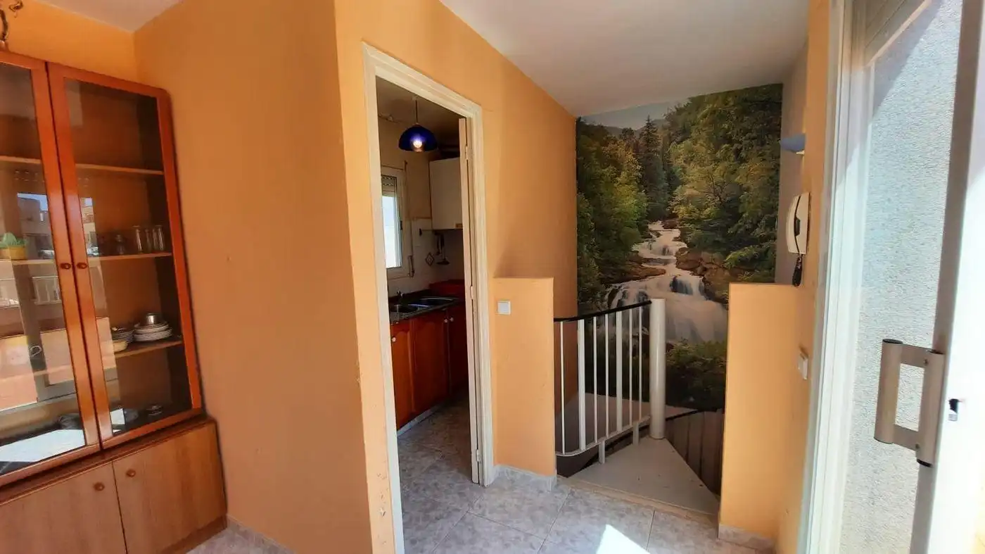 Maisonette zum Verkauf in La Ràpita mit Klimaanlage und Terrasse