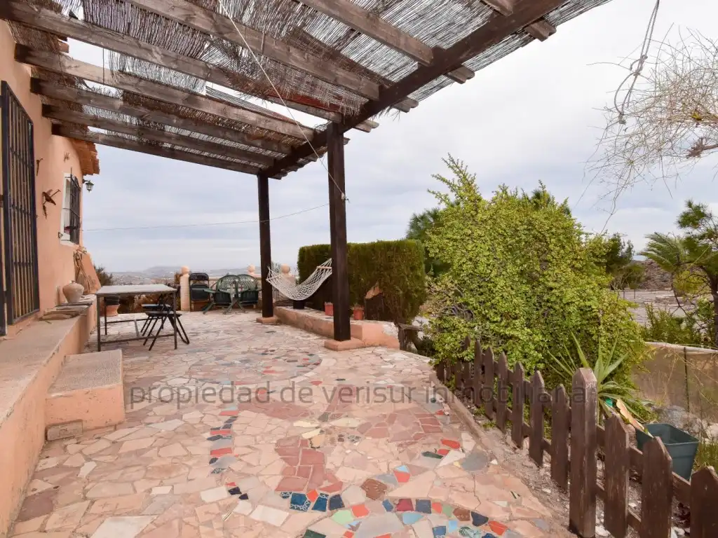 Casa rústica amb jardí en venda a Tébar - Los Arejos, imagen 3