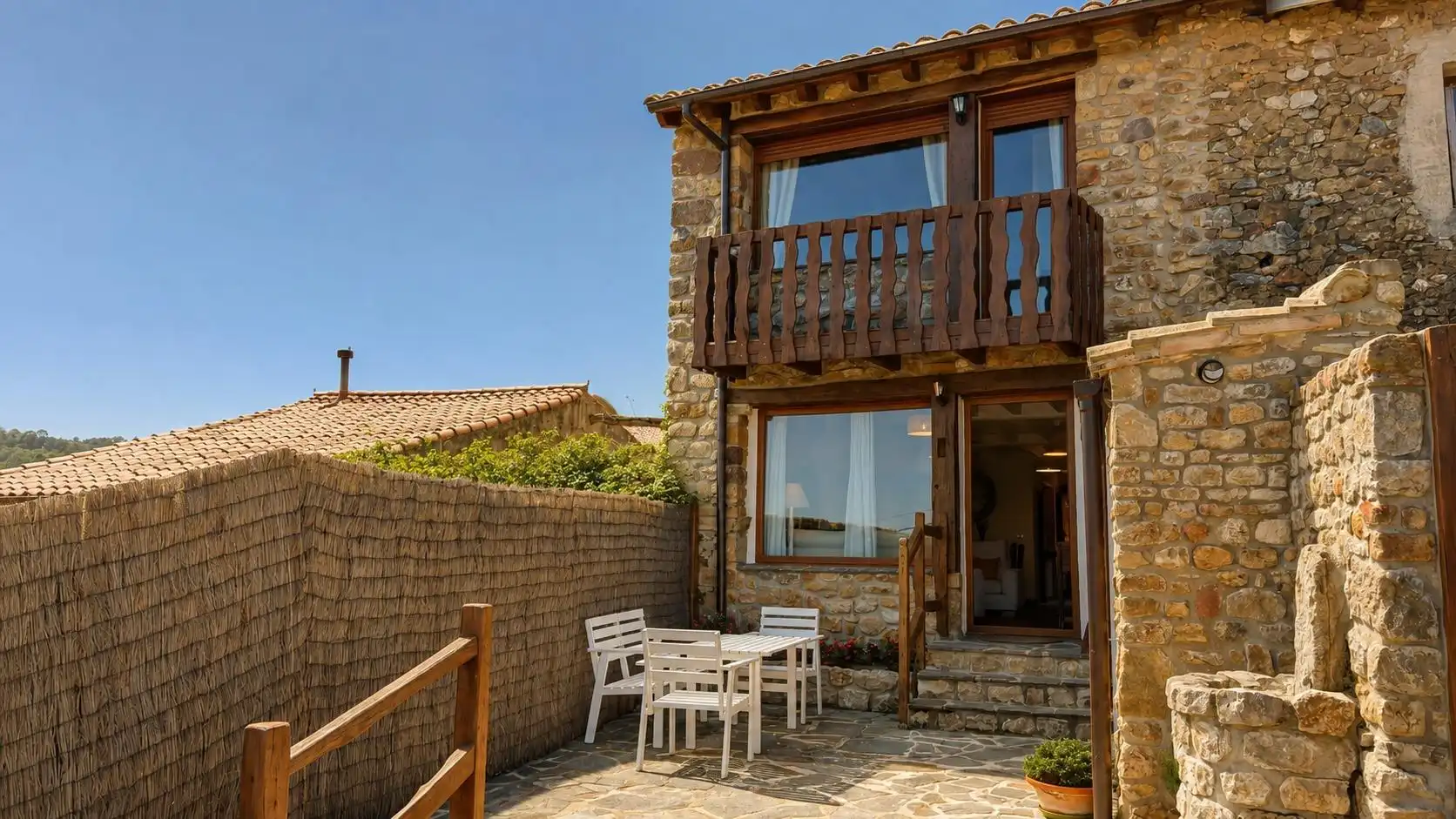 Vista exterior de Casa o chalet en venta en Comillas (Cantabria) con Calefacción, Jardín privado y Terraza