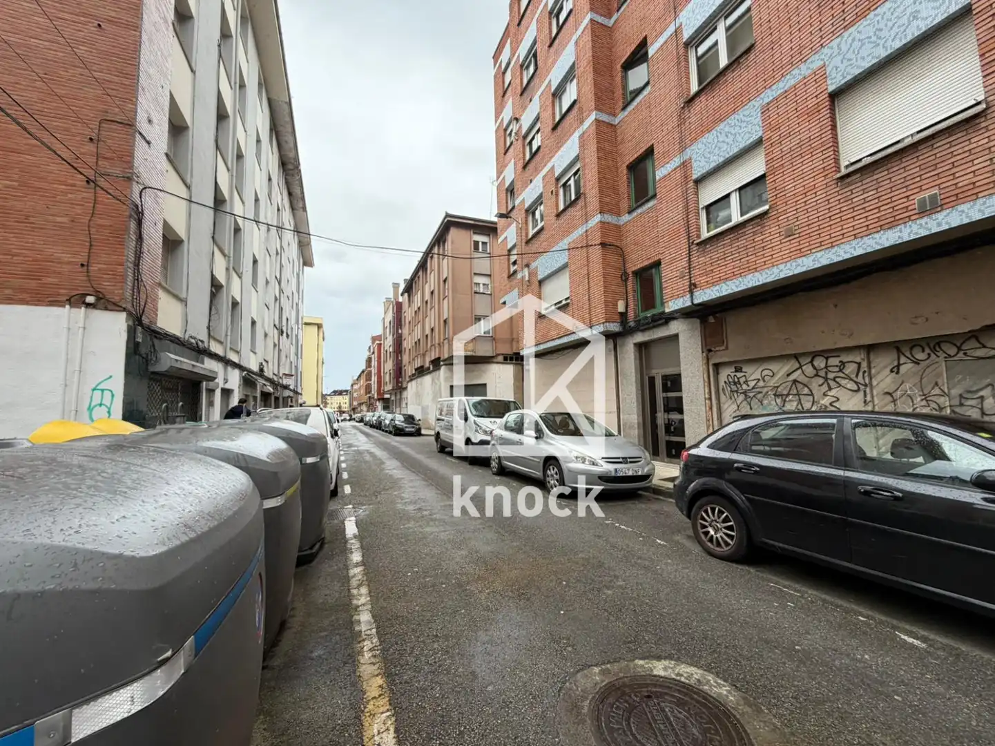 Vista exterior de Piso en venta en Gijón  con Calefacción